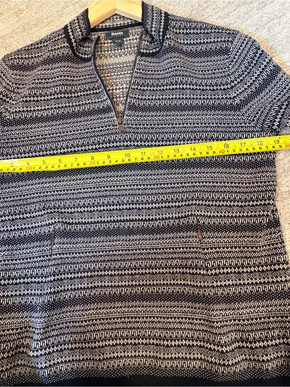 Roots Fair Isle Half Zip Sweater | Black & Cream | Size Medium - Picture 9 of 10